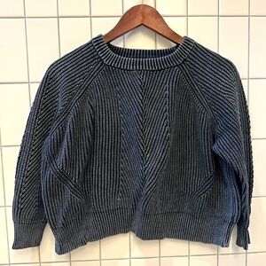 Demylee New York cropped boxy sweater, size medium.